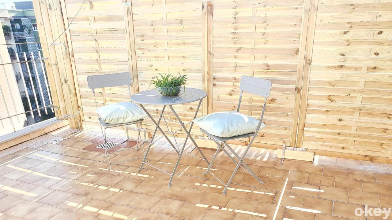 Blue Sky Rooftop Rooms - Bari Policlinico Buitenkant foto